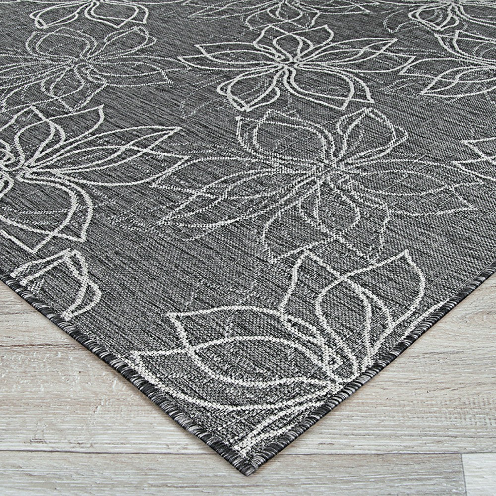 Charm Botanical Ash Indoor/Outdoor Area Rug | Plow & Hearth