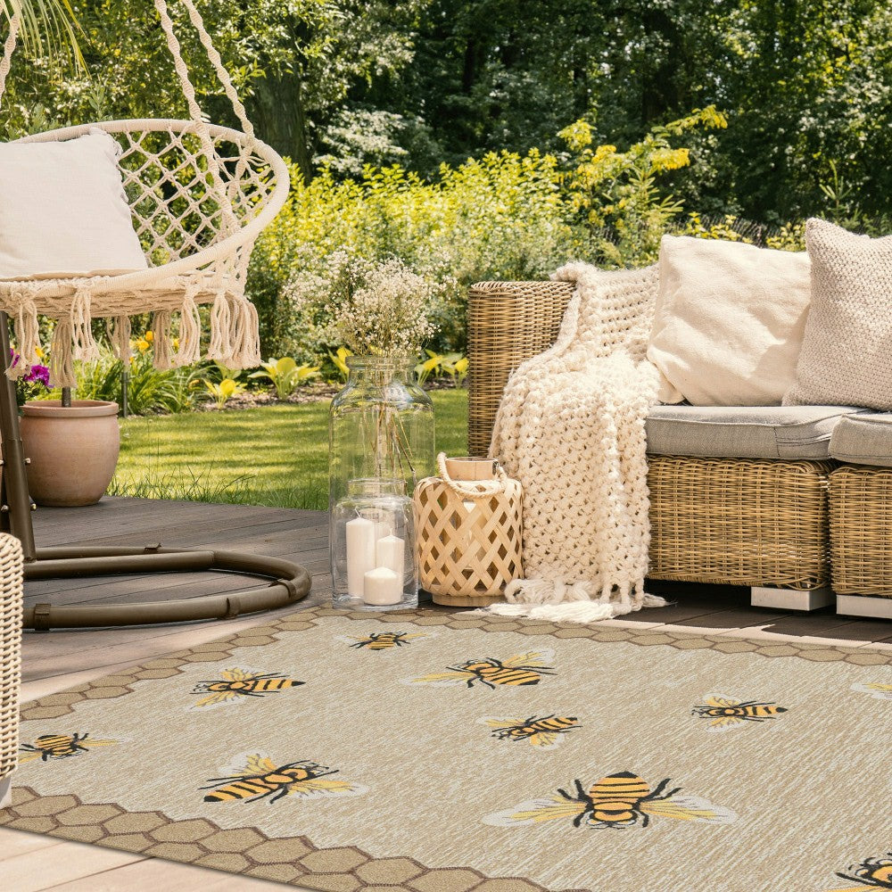 Liora Manne Frontporch Honeycomb Bee Indoor/Outdoor Mat Natural 2' x 3 | Plow & Hearth