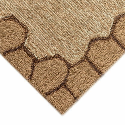 Liora Manne Frontporch Honeycomb Bee Indoor/Outdoor Mat Natural 2' x 3 | Plow & Hearth