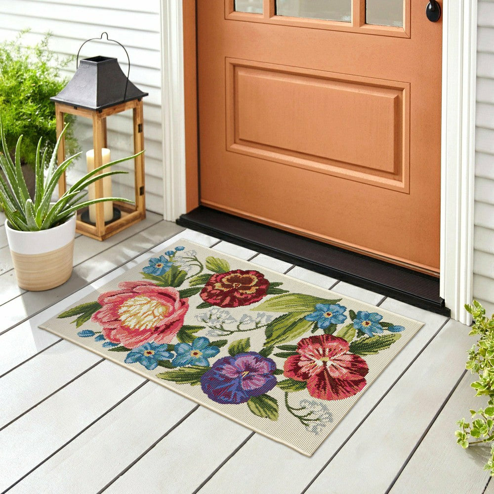 Liora Manne Esencia Secret Garden Indoor/Outdoor Rug | Plow & Hearth