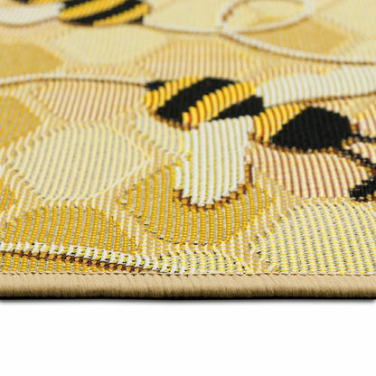 Esencia Bee Free Indoor/Outdoor Rug | Plow & Hearth