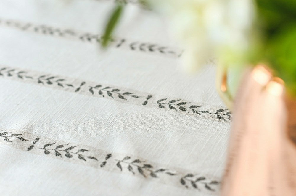 Walnut Leaf Tablecloth | Plow & Hearth