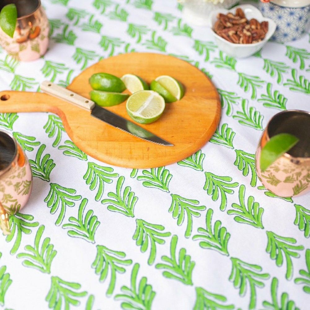Table Throw - Palmetto, Evergreen & Vine | Plow & Hearth