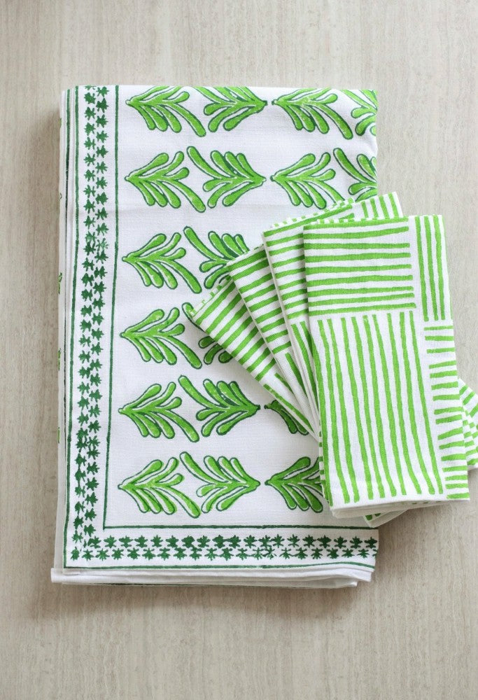 Table Throw - Palmetto, Evergreen & Vine | Plow & Hearth