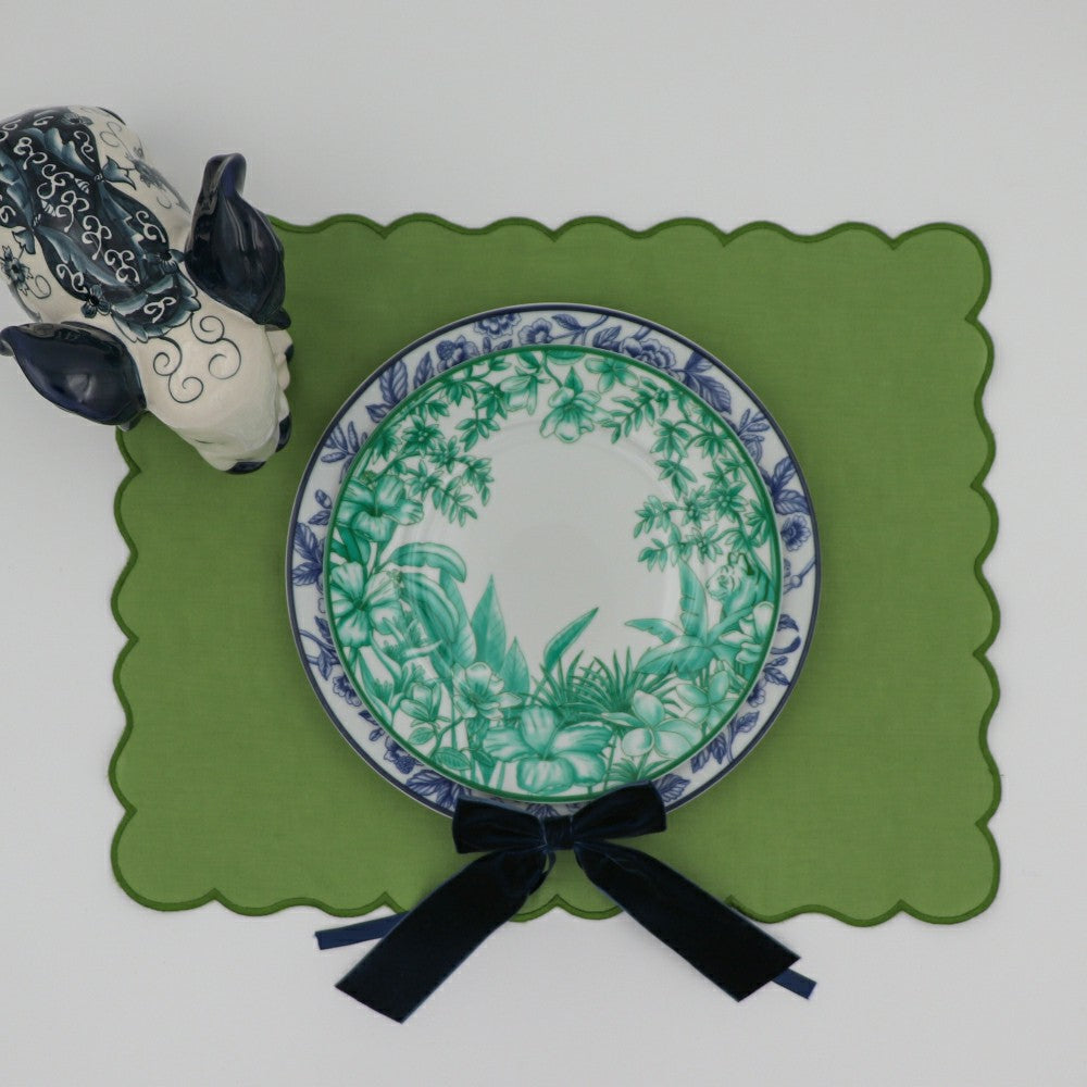 Monsoon Verdant Starter Plate - Set of 4 (+1 Bonus Plate) | Plow & Hearth