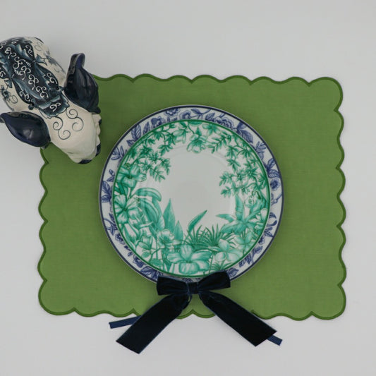 Monsoon Verdant Starter Plate - Set of 4 (+1 Bonus Plate) | Plow & Hearth