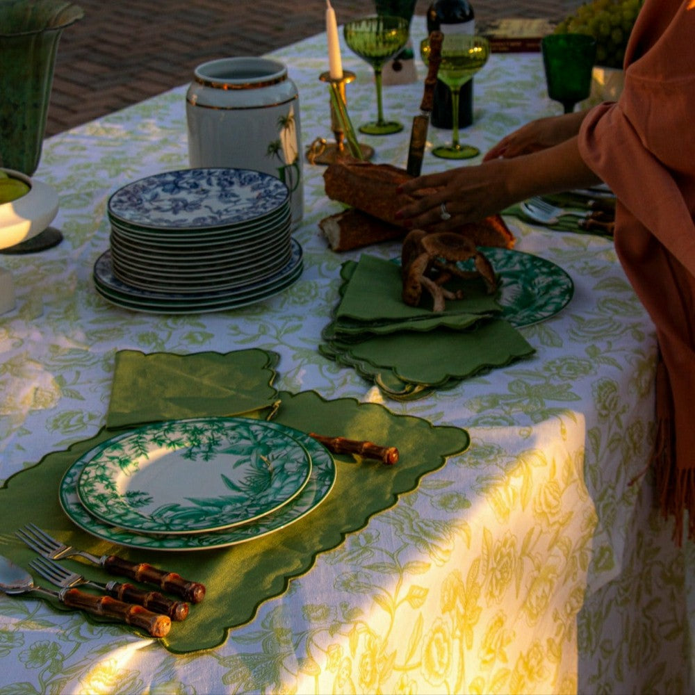 Monsoon Verdant Starter Plate - Set of 4 (+1 Bonus Plate) | Plow & Hearth