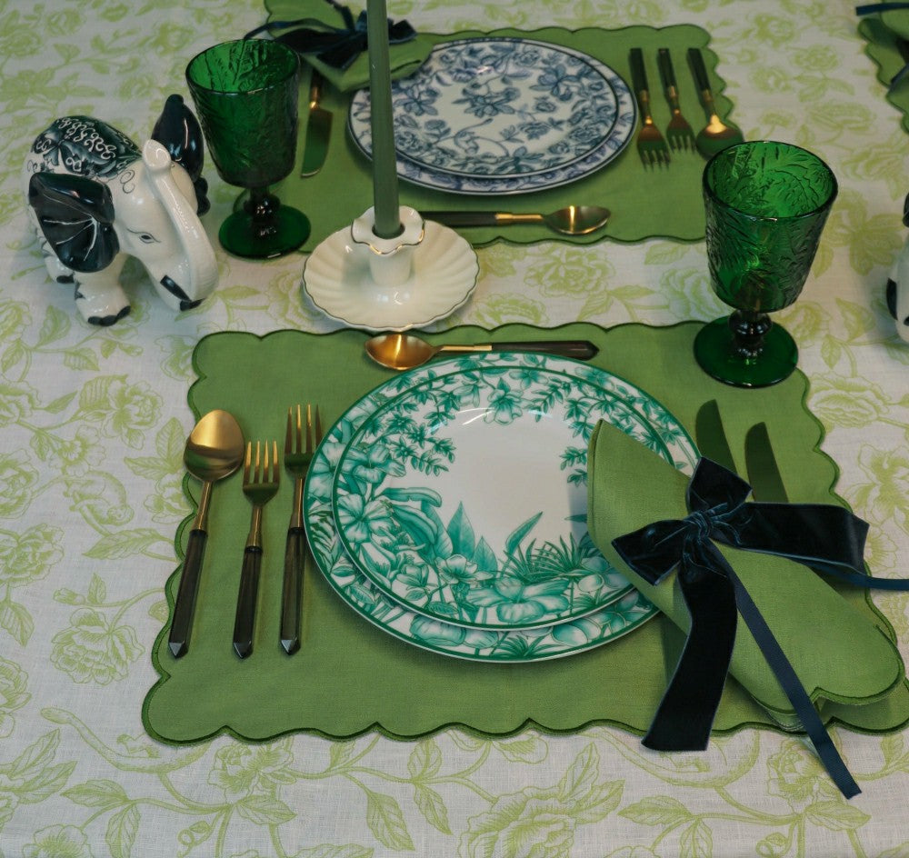 Monsoon Verdant Starter Plate - Set of 4 (+1 Bonus Plate) | Plow & Hearth
