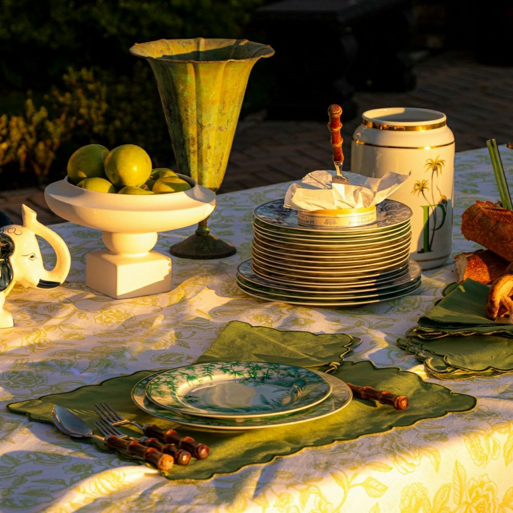 Monsoon Verdant Starter Plate - Set of 4 (+1 Bonus Plate) | Plow & Hearth