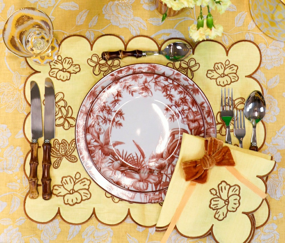 Sepia Estate Dinner Plate - Set of 4 (+1 Bonus Plate) | Plow & Hearth