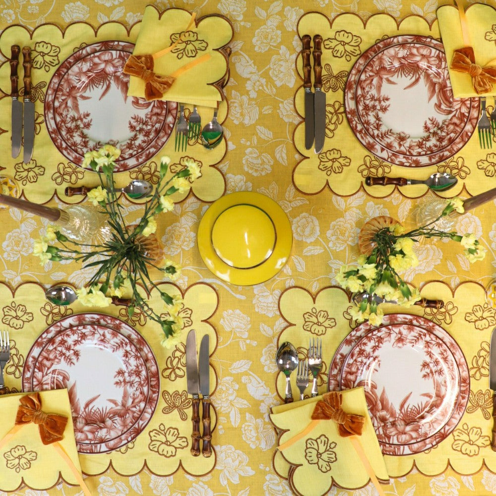Sepia Estate Dinner Plate - Set of 4 (+1 Bonus Plate) | Plow & Hearth