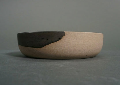 The Dinnerware Set - Gray/Black | Plow & Hearth