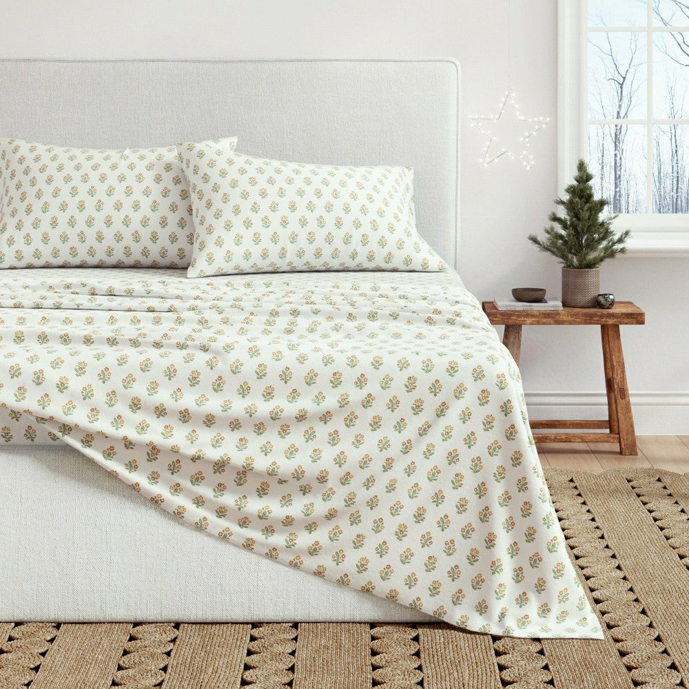 Turkish Cotton Flannel Sheet Set - Winter Floral Collection | Plow & Hearth