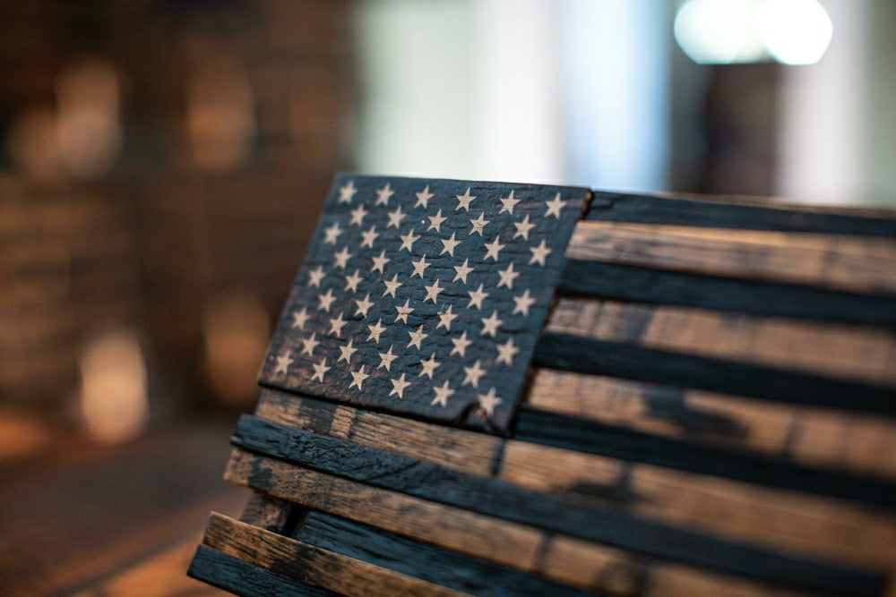 The Classic Cask Heritage Flag and Flag Stand | Plow & Hearth