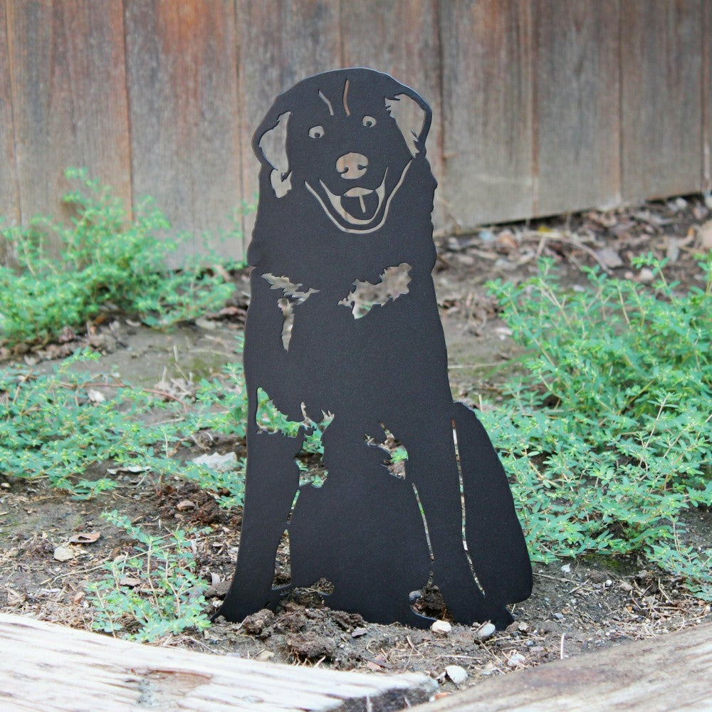 Great Pyrenees Garden Stake | Plow & Hearth