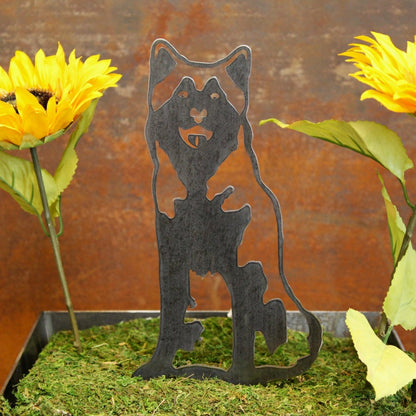 Siberian Husky Garden Stake | Plow & Hearth