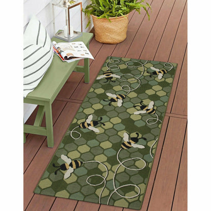Esencia Bee Free Indoor/Outdoor Rug | Plow & Hearth