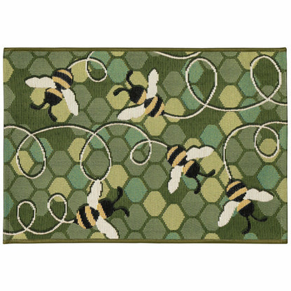 Esencia Bee Free Indoor/Outdoor Rug | Plow & Hearth