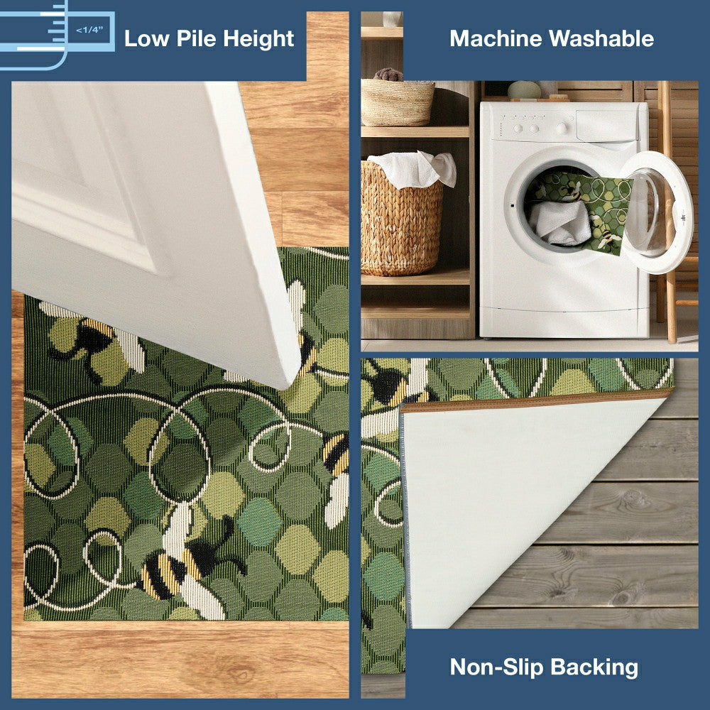Esencia Bee Free Indoor/Outdoor Rug | Plow & Hearth