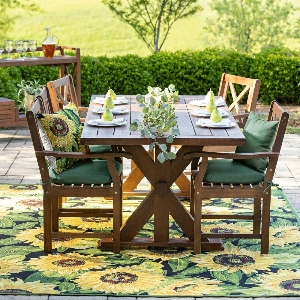 Indoor/Outdoor Black Sunflower Polypropylene Rug, 39" x 59" | Plow & Hearth