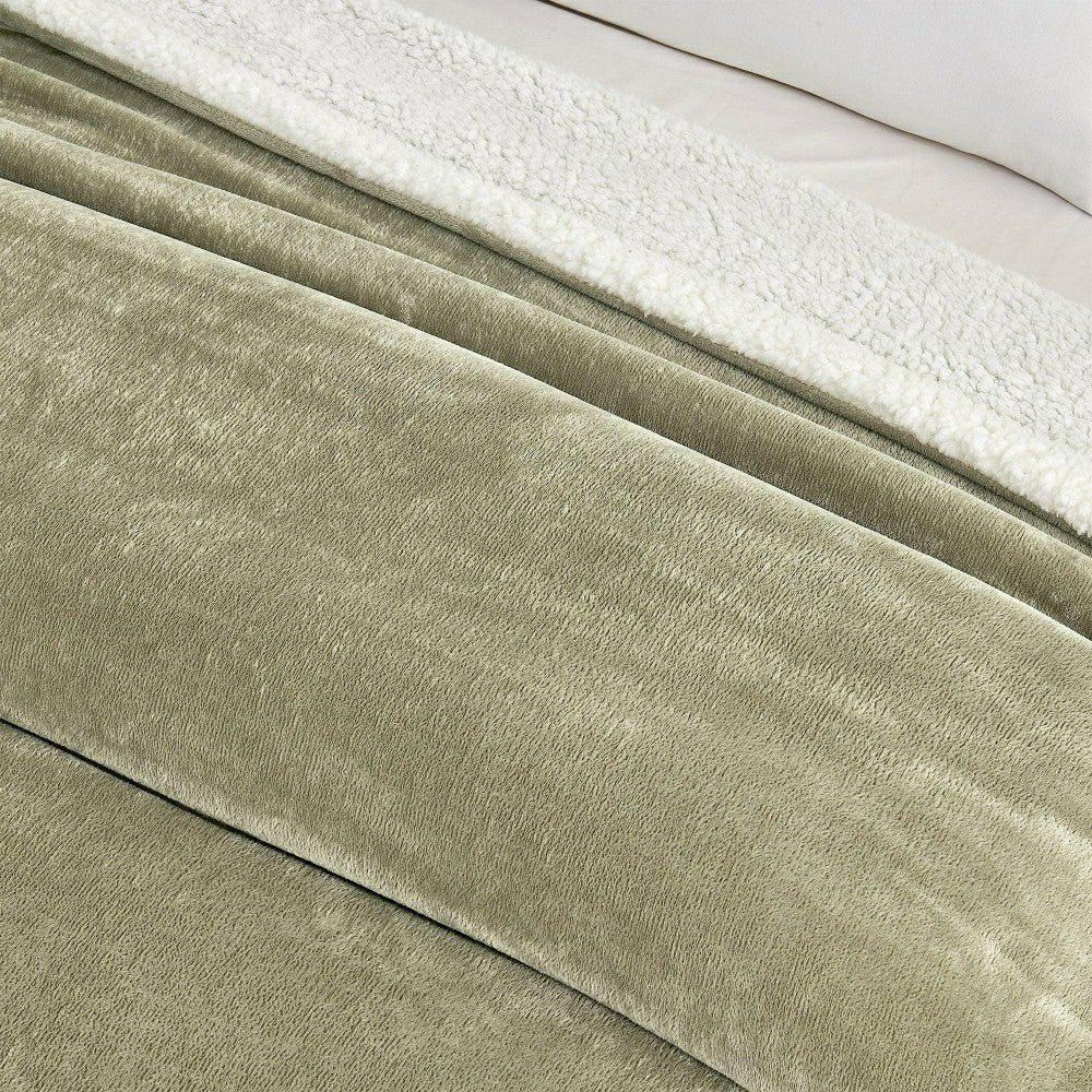 Velvet Plush Sherpa Luxury Bed Blanket - Kinsley Collection | Plow & Hearth