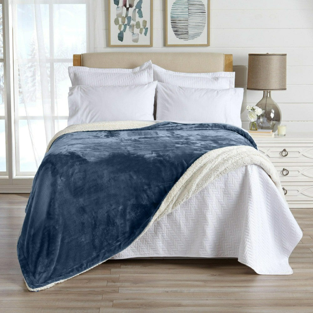 Velvet Plush Sherpa Luxury Bed Blanket - Kinsley Collection | Plow & Hearth