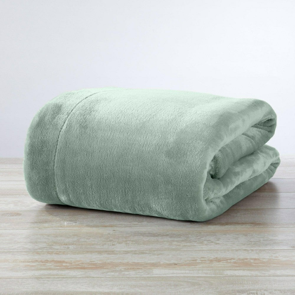 Velvet Plush Sherpa Luxury Bed Blanket - Kinsley Collection | Plow & Hearth