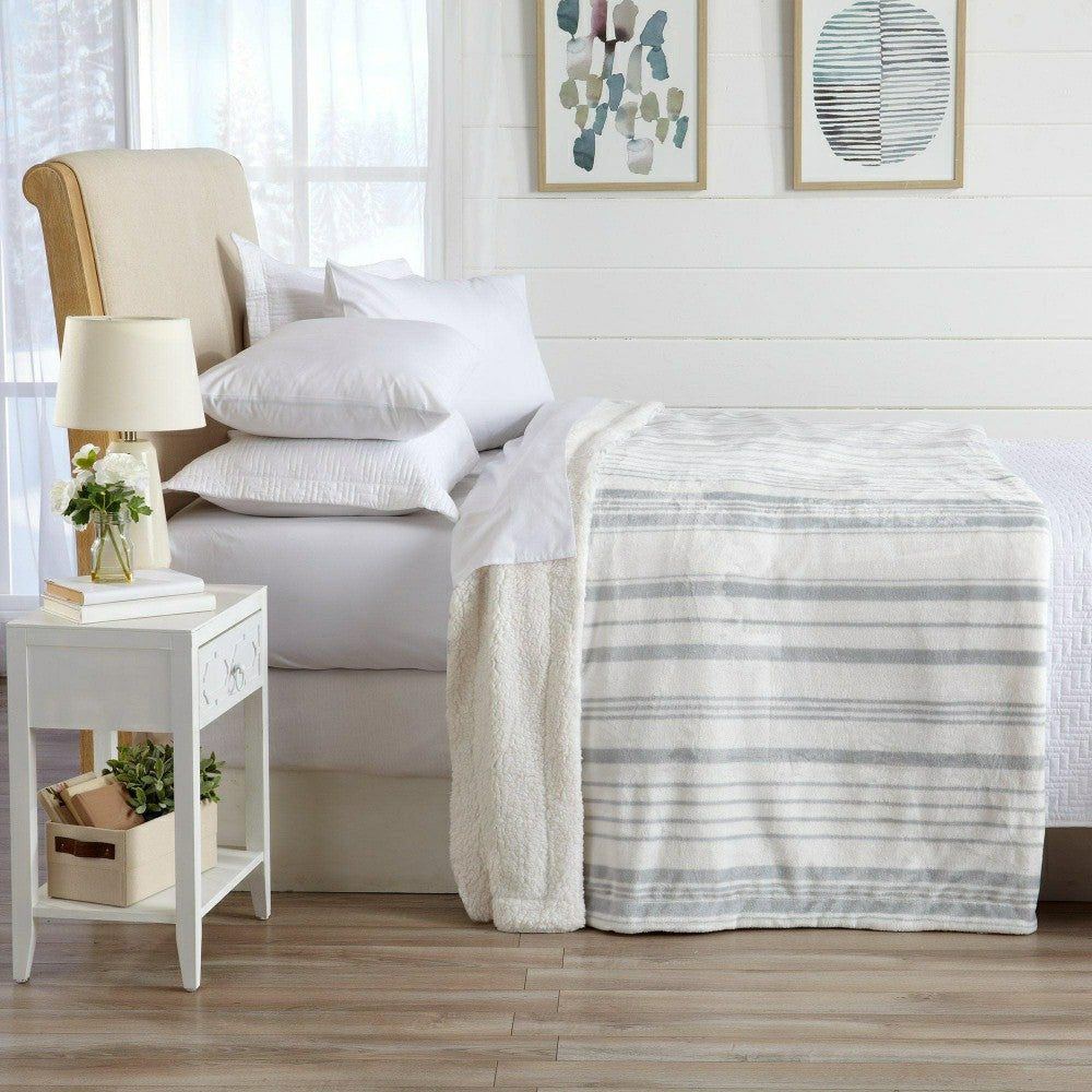 Velvet Plush Sherpa Luxury Bed Blanket - Kinsley Collection | Plow & Hearth