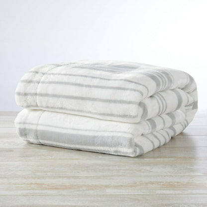 Velvet Plush Sherpa Luxury Bed Blanket - Kinsley Collection | Plow & Hearth