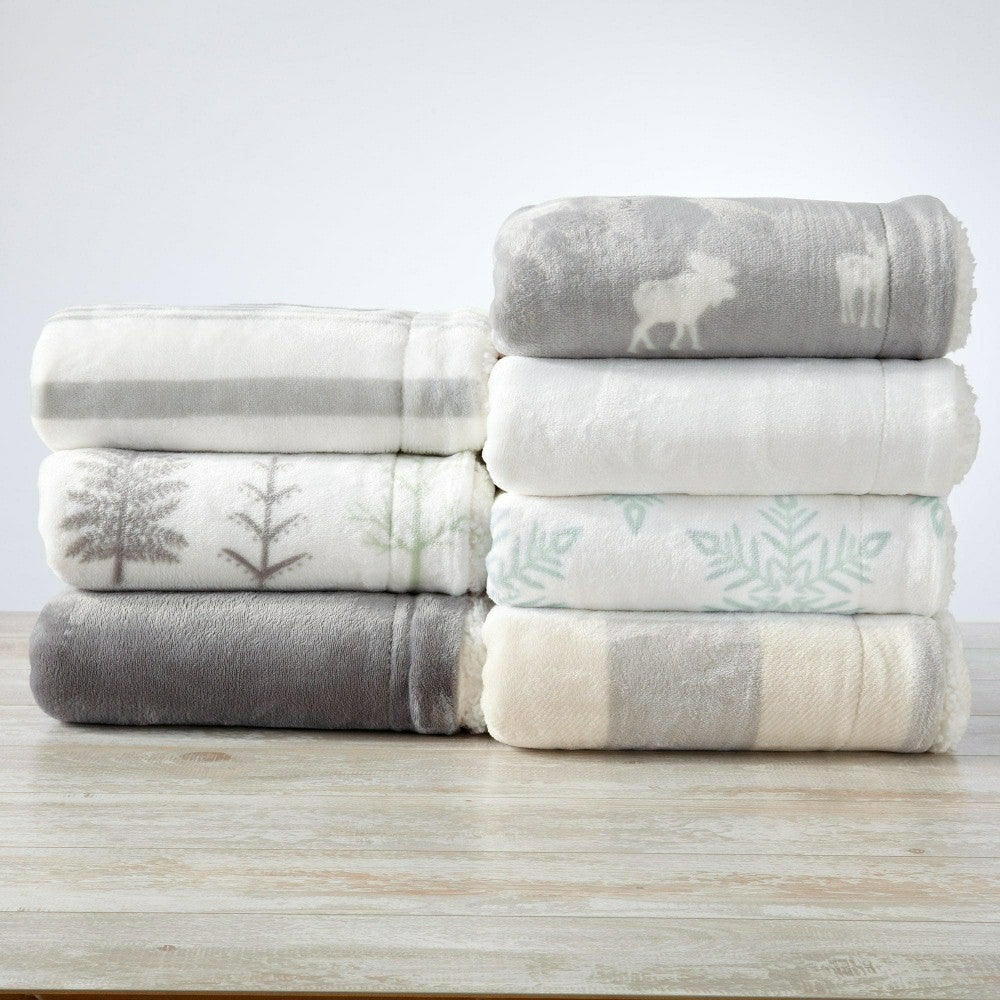 Velvet Plush Sherpa Luxury Bed Blanket - Kinsley Collection | Plow & Hearth