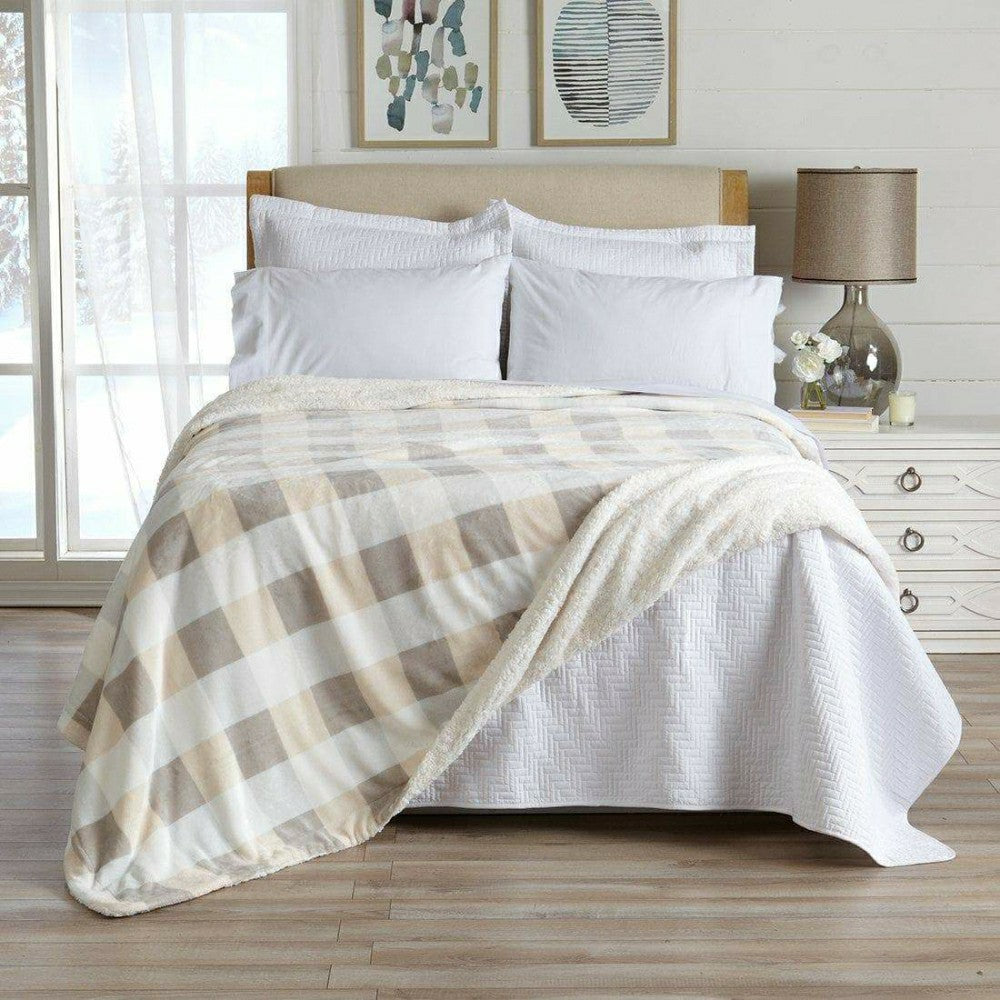 Velvet Plush Sherpa Luxury Bed Blanket - Kinsley Collection | Plow & Hearth