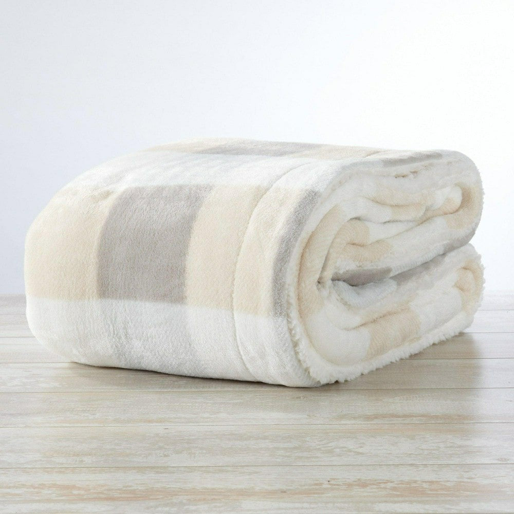 Velvet Plush Sherpa Luxury Bed Blanket - Kinsley Collection | Plow & Hearth