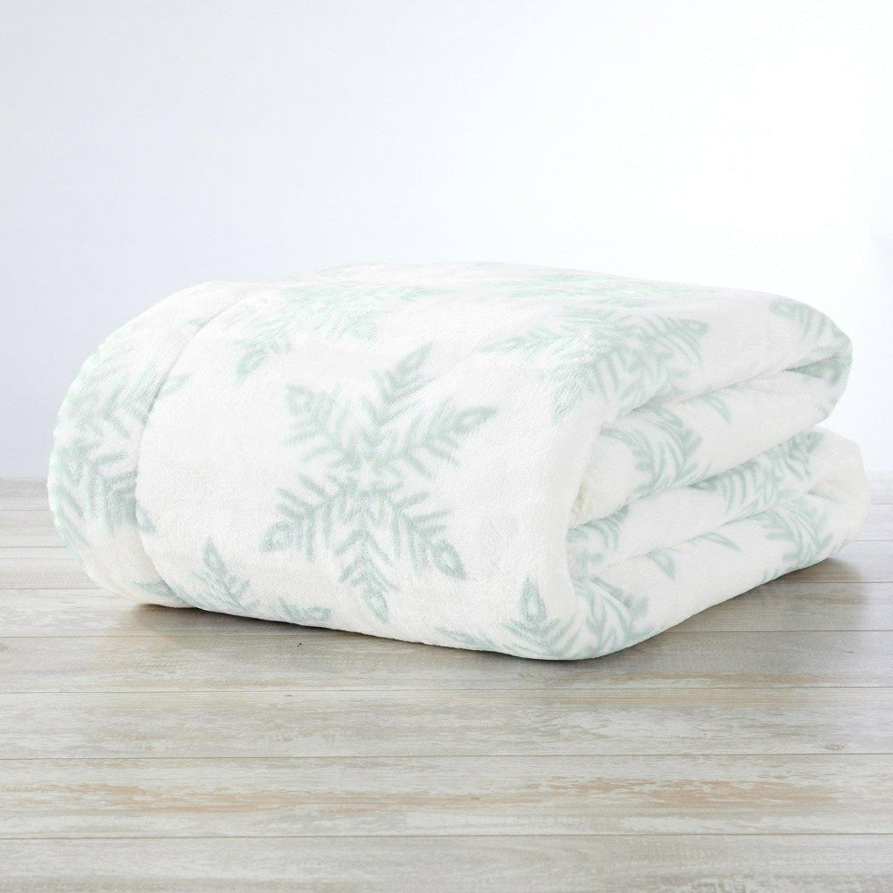 Velvet Plush Sherpa Luxury Bed Blanket - Kinsley Collection | Plow & Hearth