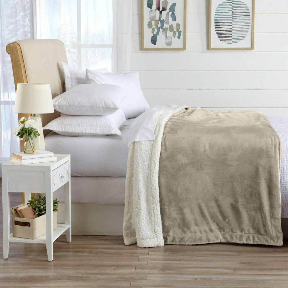 Velvet Plush Sherpa Luxury Bed Blanket - Kinsley Collection | Plow & Hearth