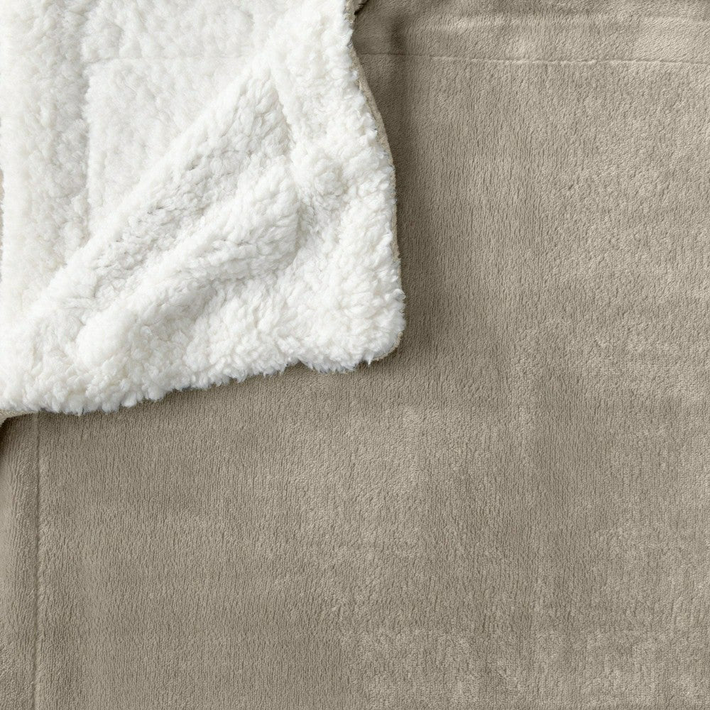Velvet Plush Sherpa Luxury Bed Blanket - Kinsley Collection | Plow & Hearth