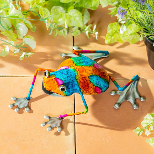 Metal Gradient Frog Garden Statue, 14"H | Plow & Hearth