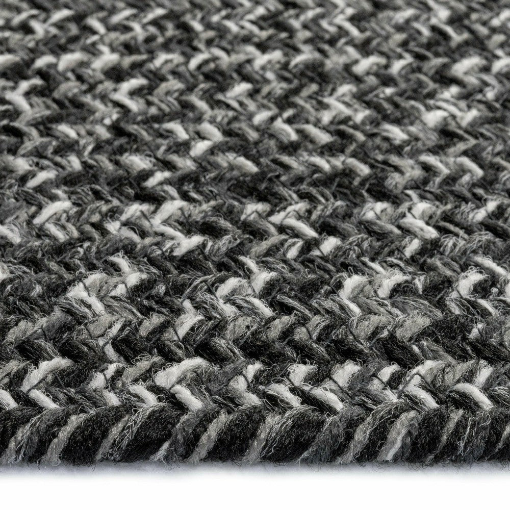 Indoor/Outdoor Oval Pine Creek Braided Polypropylene Rug, 2' x 3' | Plow & Hearth