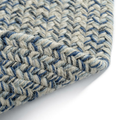 Indoor/Outdoor Oval Pine Creek Braided Polypropylene Rug, 2' x 3' | Plow & Hearth