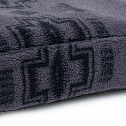 Pendleton Berber Pet Napper | Plow & Hearth