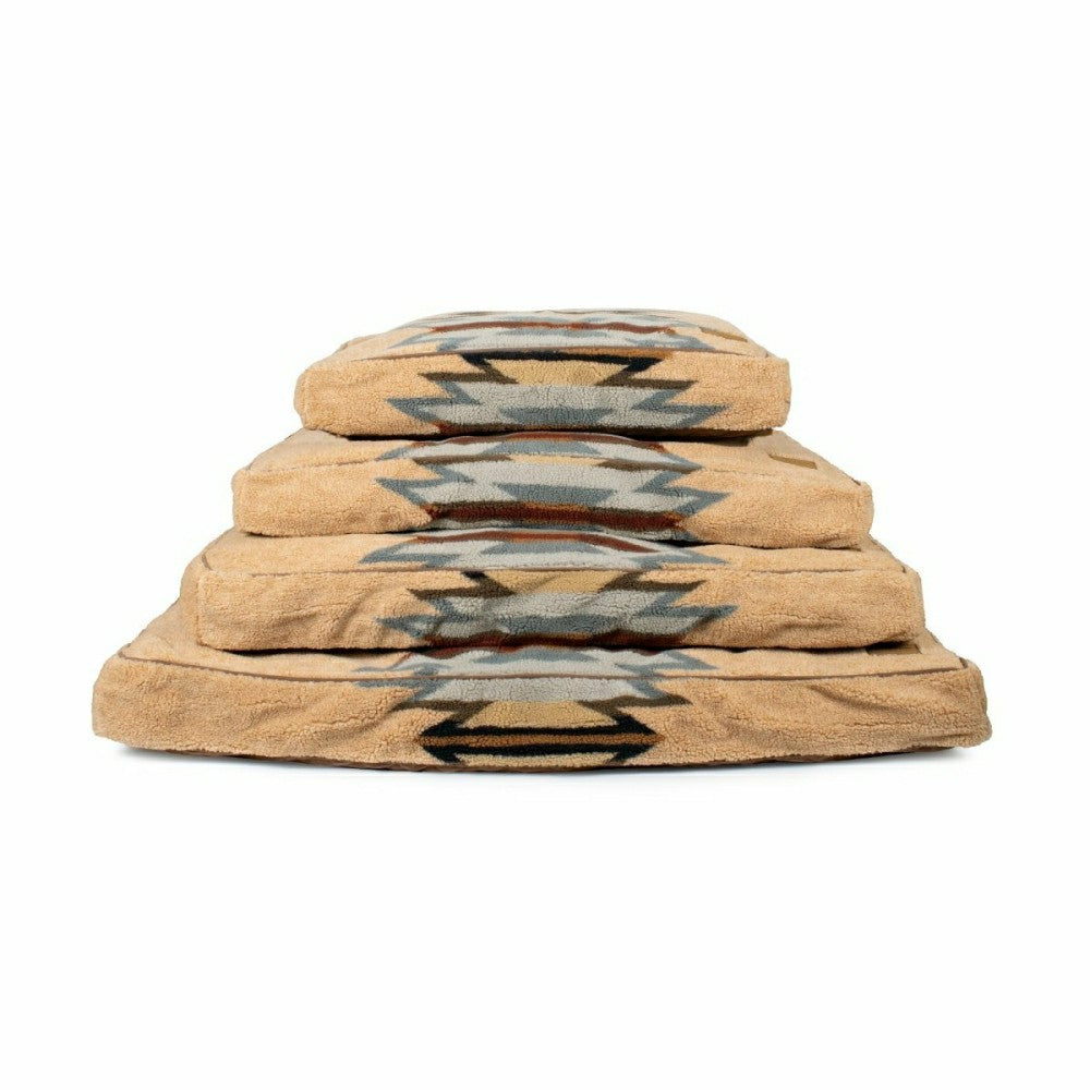 Pendleton Berber Pet Napper | Plow & Hearth