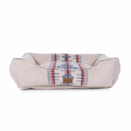 Pendleton Berber Kuddler | Plow & Hearth
