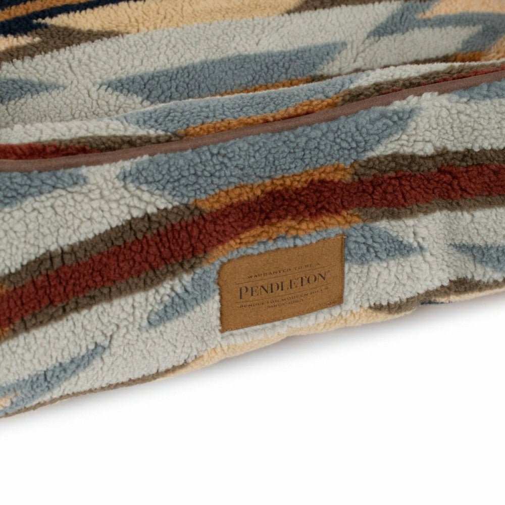 Pendleton Berber Kuddler | Plow & Hearth