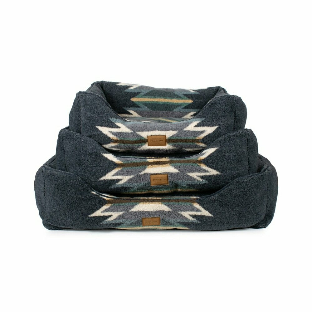 Pendleton Berber Kuddler | Plow & Hearth
