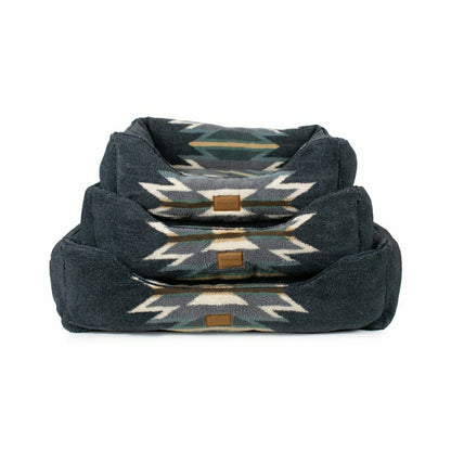 Pendleton Berber Kuddler | Plow & Hearth