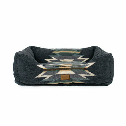 Pendleton Berber Kuddler | Plow & Hearth