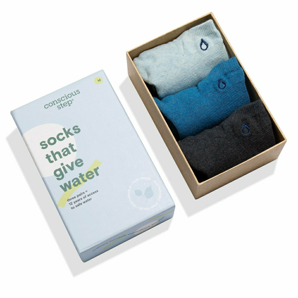 Socks that Give Water | Plow & Hearth