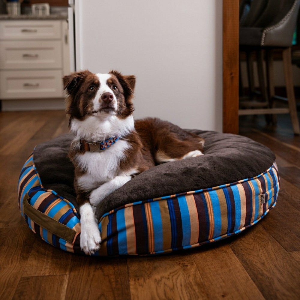 Round Stripe Pet Bed with Fur | Plow & Hearth