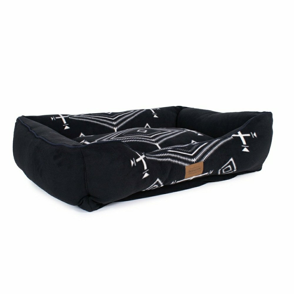 Pendleton Classic Kuddler | Plow & Hearth