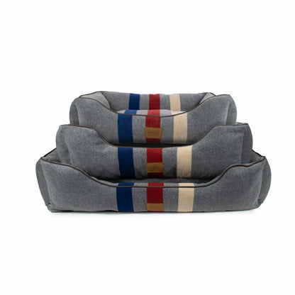 Pendleton Classic Kuddler | Plow & Hearth