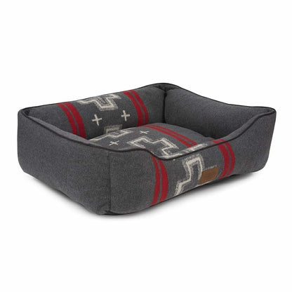 Pendleton Classic Kuddler | Plow & Hearth